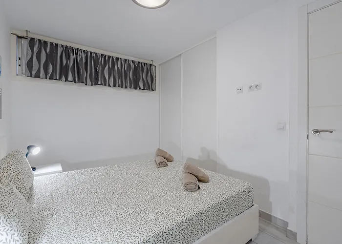 Un En Playa De Americas Costa Adeje (Tenerife)