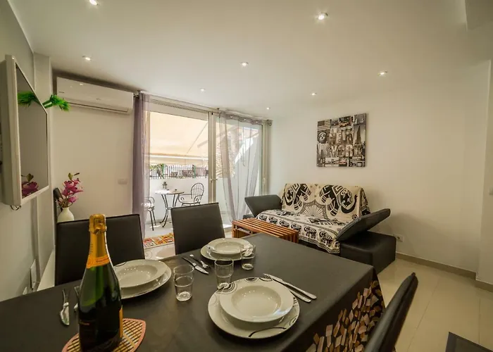 Un En Playa De Americas Apartman *