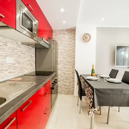 Un En Playa De Americas Апартаменты