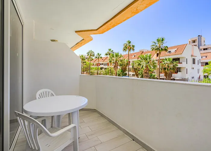 Un En Playa De Americas