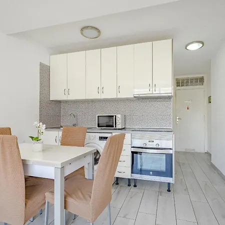 Apartament Un En Playa De Americas